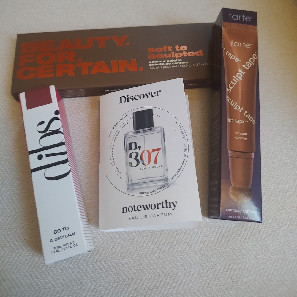 Tarte Sculpt Tape Contour in Cool Bronze And Beauty Bundle